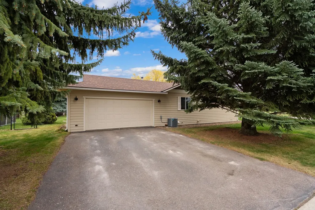 907 View Drive Columbia Falls MT 59912