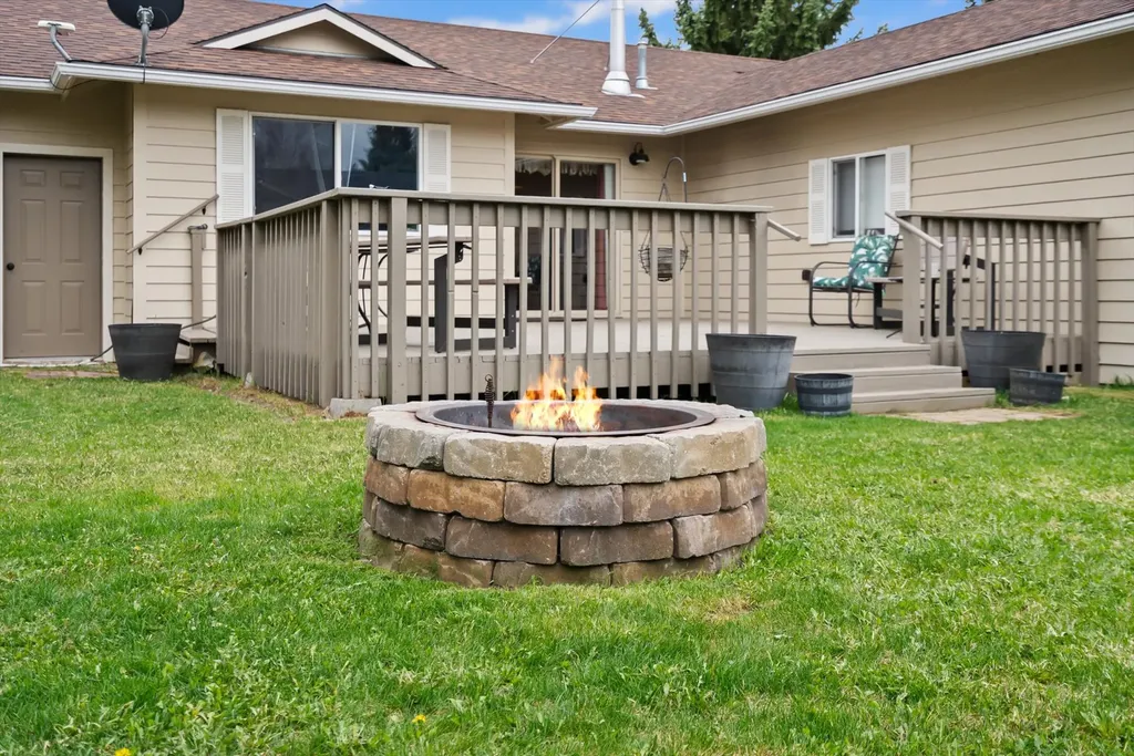 907 View Drive Columbia Falls MT 59912