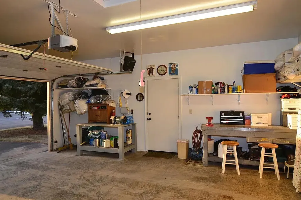 907 View Drive Columbia Falls MT 59912