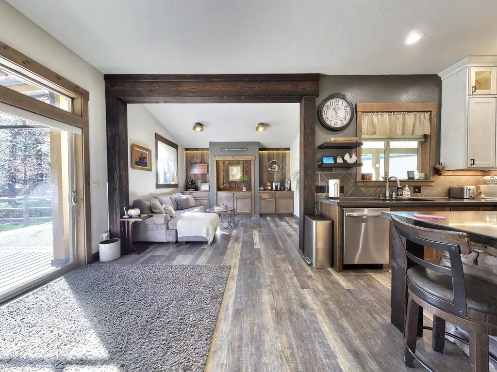 4525 Mount Highway 200 Thompson Falls MT 59873