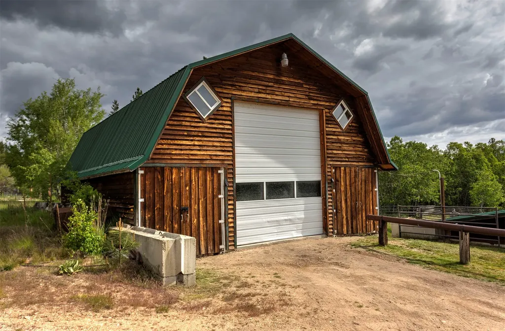 959 W Cow Creek Road Hamilton MT 59840