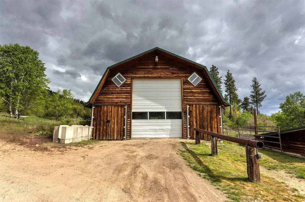 959 W Cow Creek Road Hamilton MT 59840