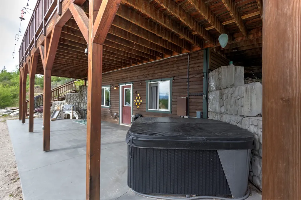 959 W Cow Creek Road Hamilton MT 59840