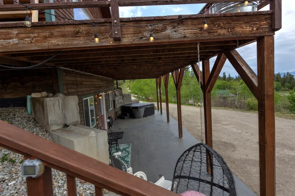 959 W Cow Creek Road Hamilton MT 59840