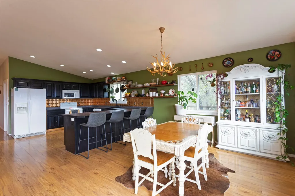 959 W Cow Creek Road Hamilton MT 59840