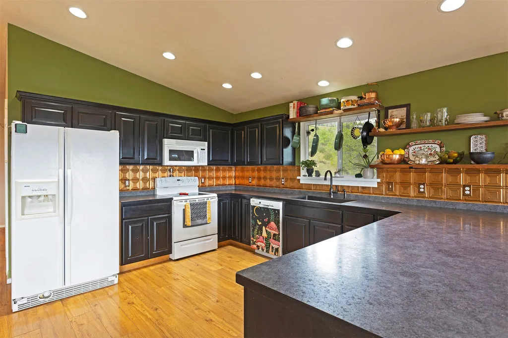 959 W Cow Creek Road Hamilton MT 59840