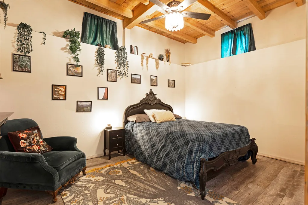 959 W Cow Creek Road Hamilton MT 59840