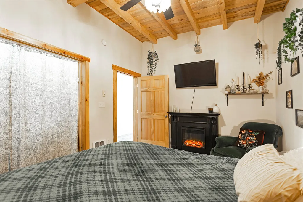 959 W Cow Creek Road Hamilton MT 59840