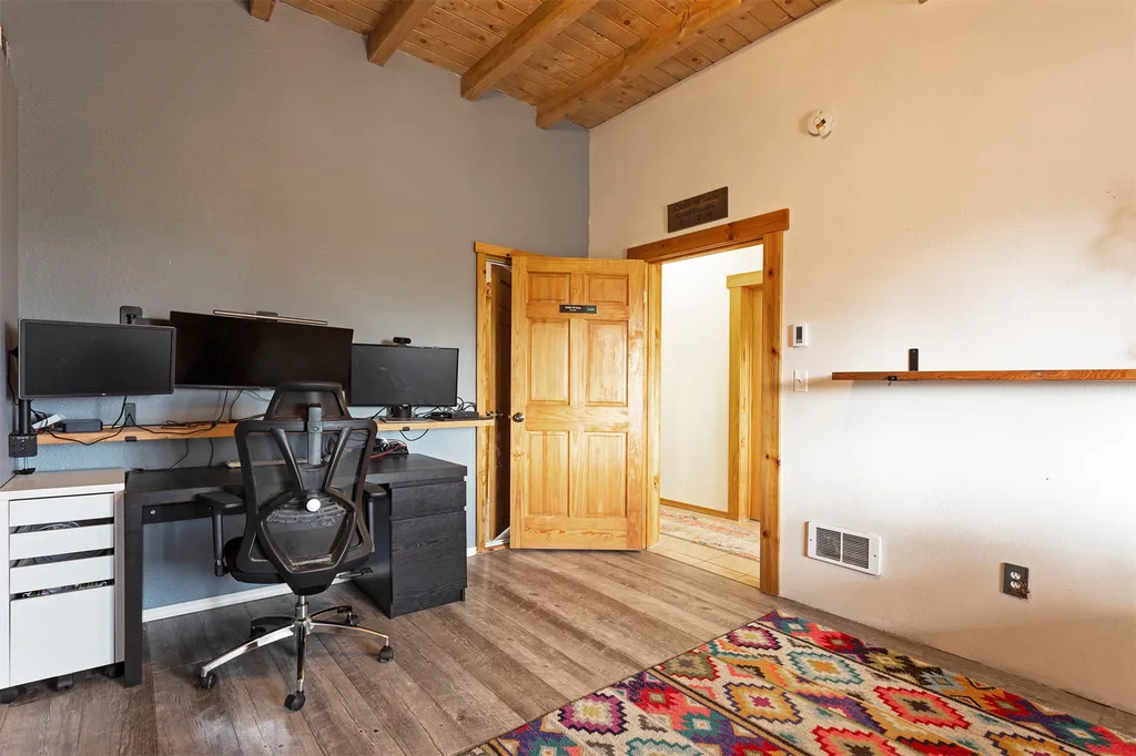 959 W Cow Creek Road Hamilton MT 59840