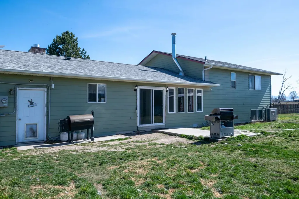 116 Mountain View Drive Victor MT 59875