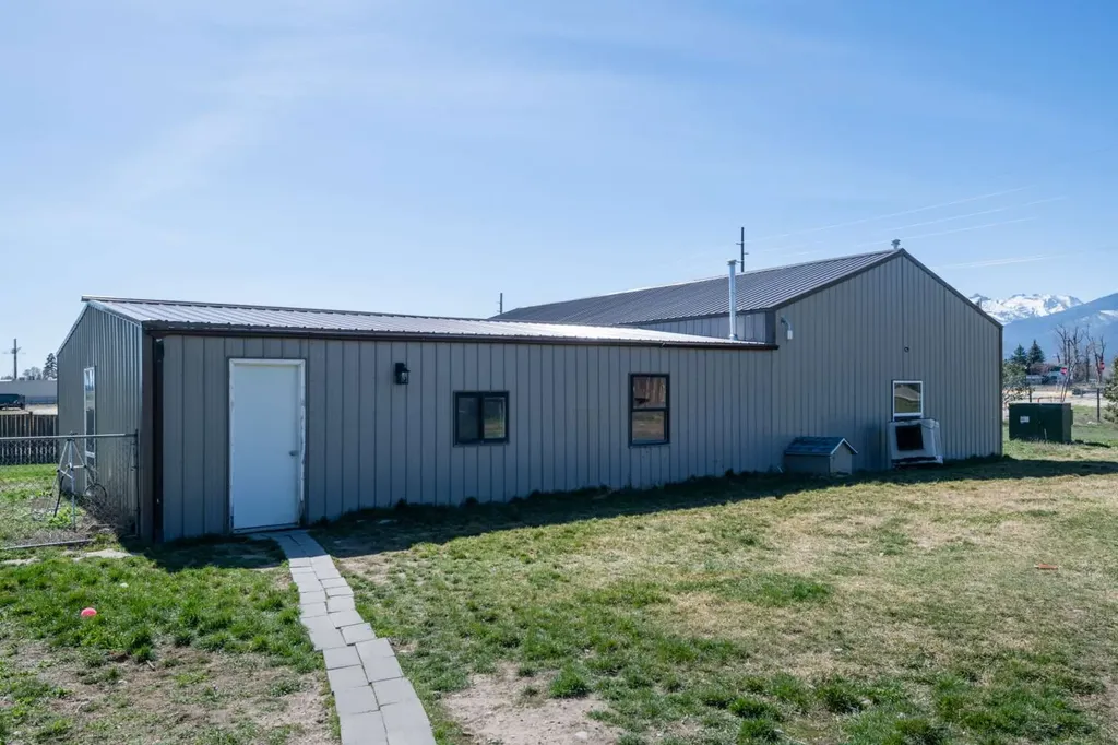 116 Mountain View Drive Victor MT 59875