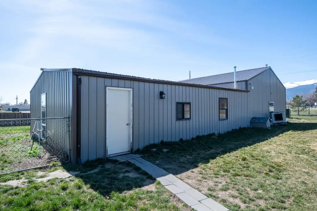 116 Mountain View Drive Victor MT 59875