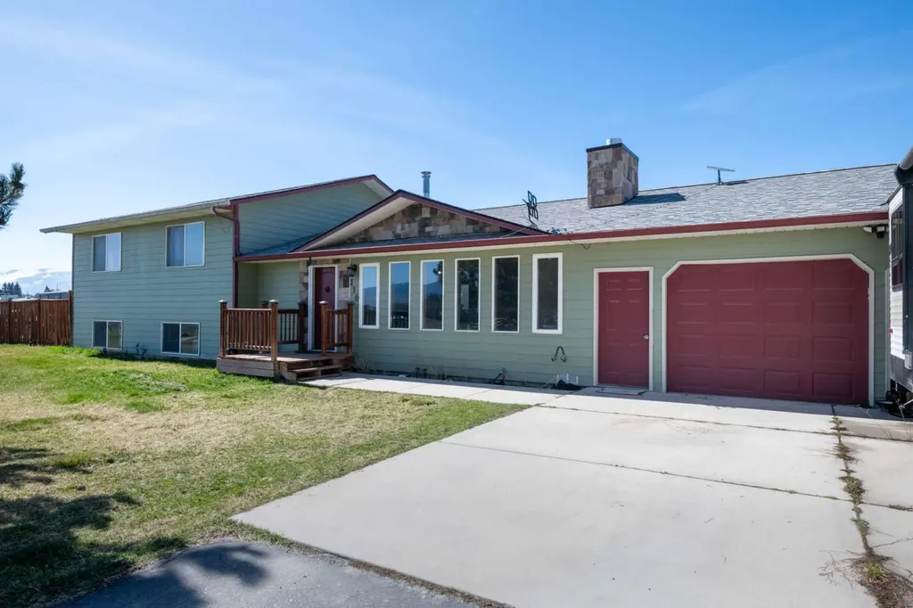 116 Mountain View Drive Victor MT 59875