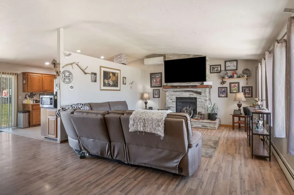 116 Mountain View Drive Victor MT 59875