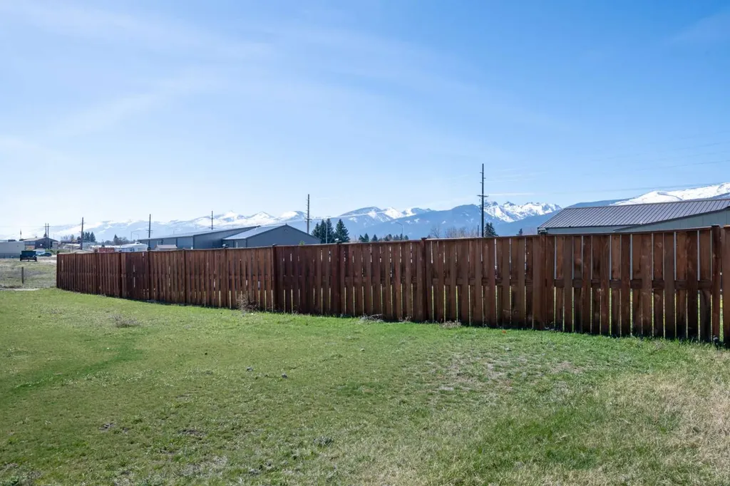 116 Mountain View Drive Victor MT 59875