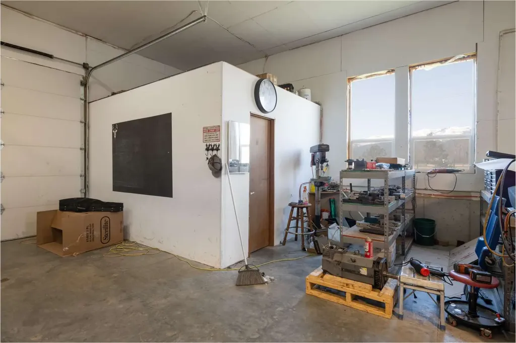 116 Mountain View Drive Victor MT 59875