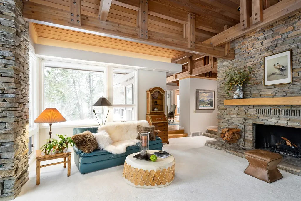 137 & 133 Eagle Bend Drive Bigfork MT 59911