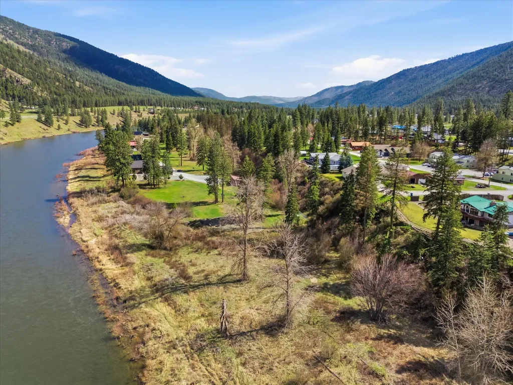352 Clark Fork Drive Superior MT 59872