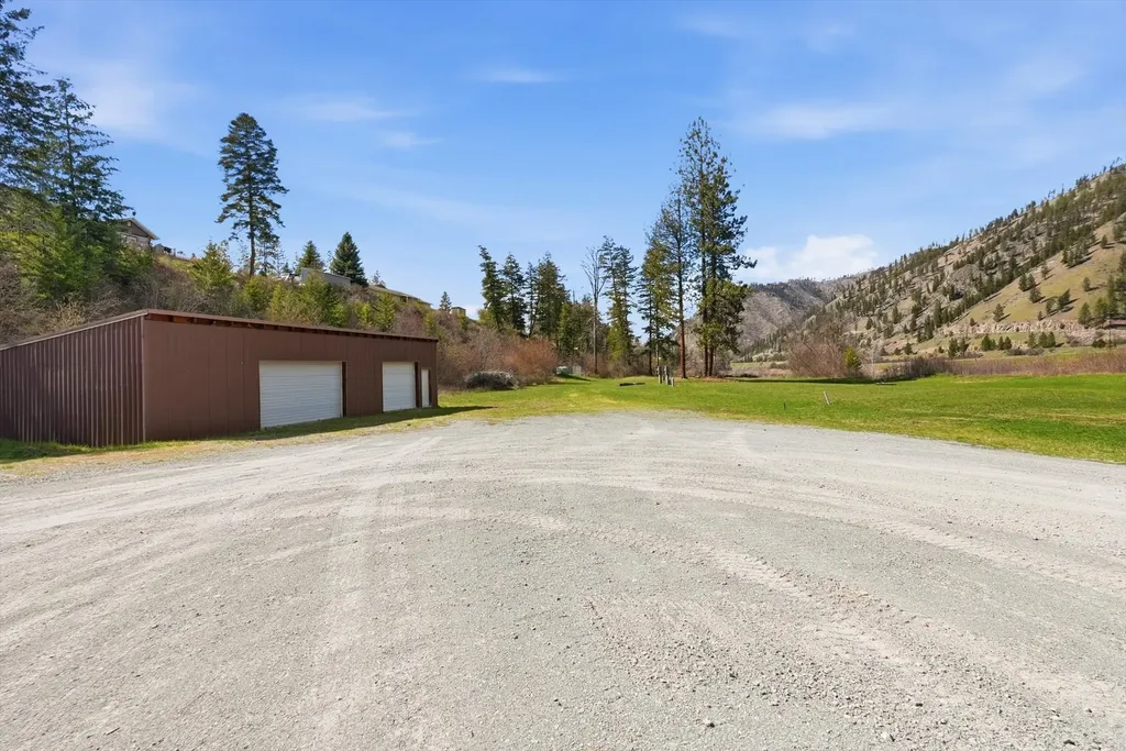 352 Clark Fork Drive Superior MT 59872
