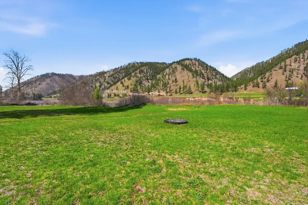 352 Clark Fork Drive Superior MT 59872