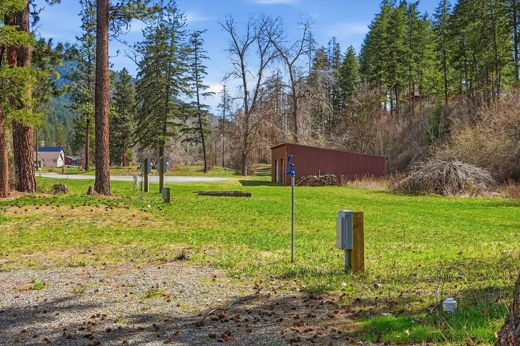 352 Clark Fork Drive Superior MT 59872