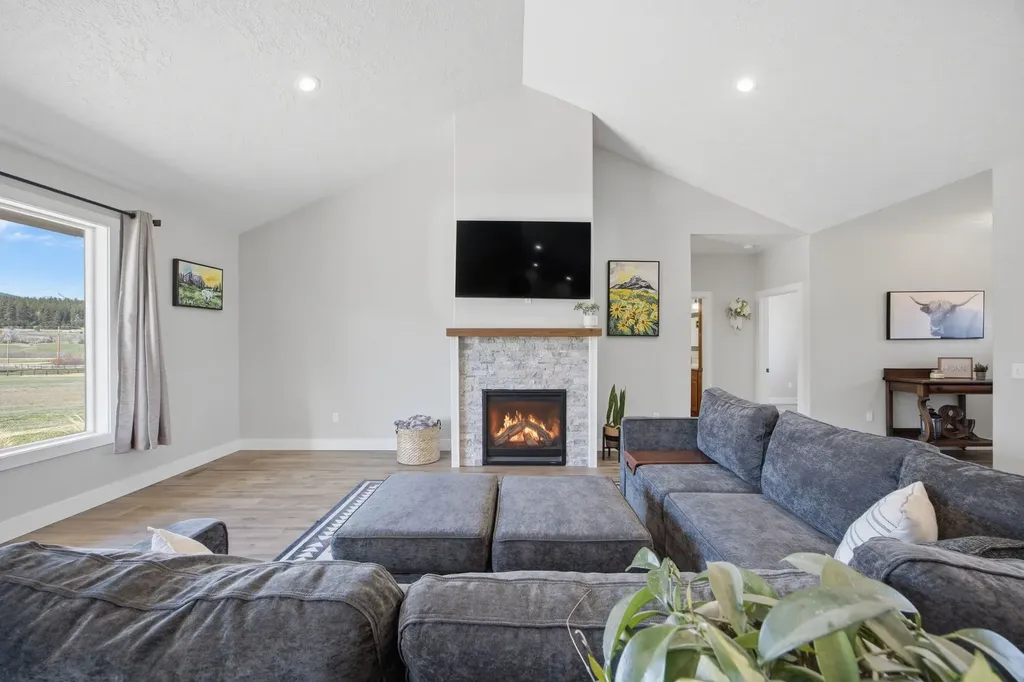 1291 Rhonda Lane Victor MT 59875
