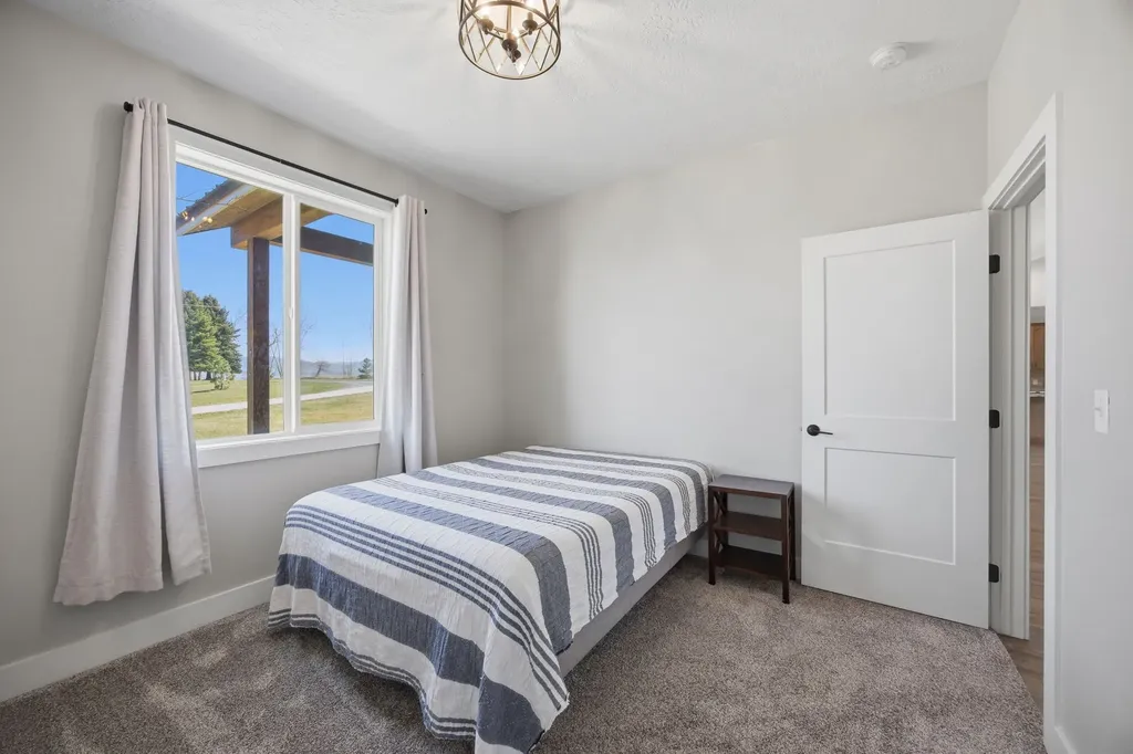 1291 Rhonda Lane Victor MT 59875