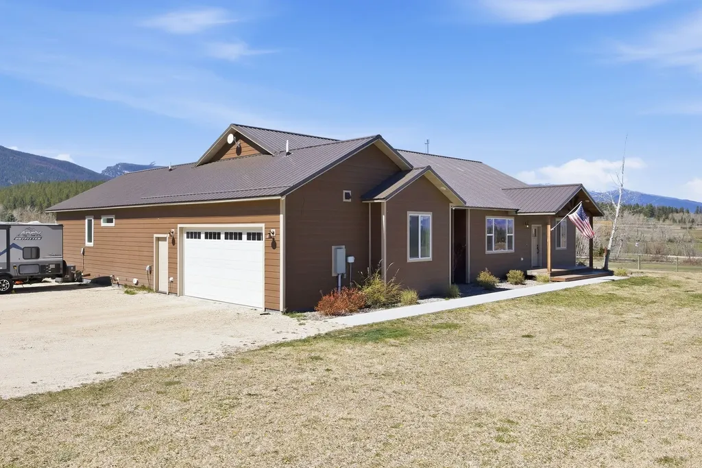 1291 Rhonda Lane Victor MT 59875