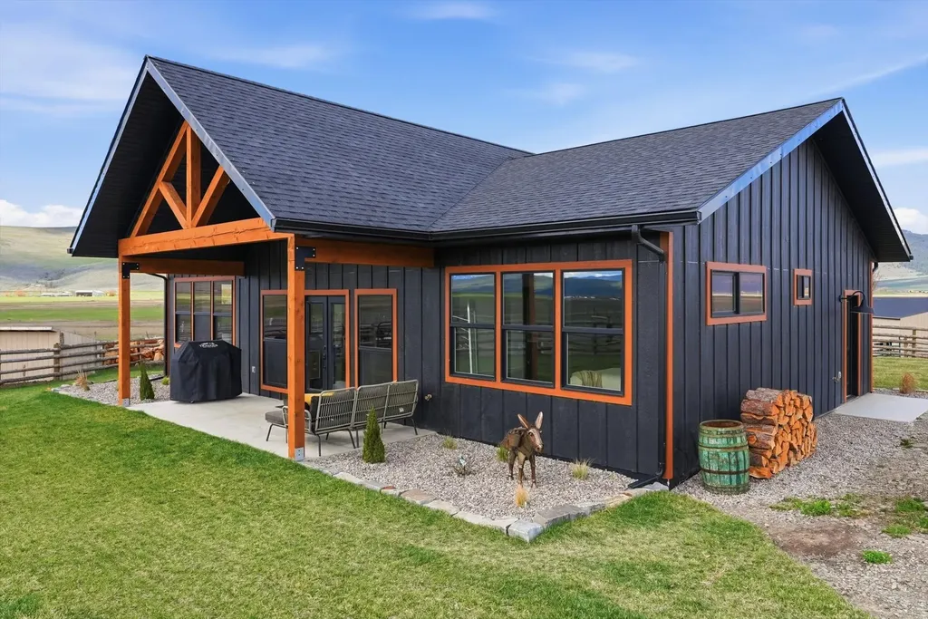 37 Andrews Road Hot Springs MT 59845