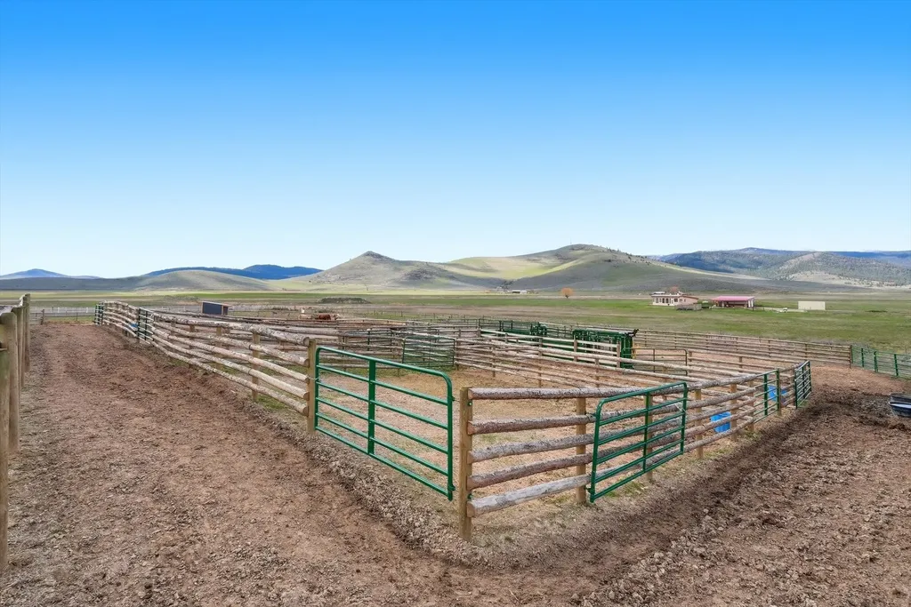 37 Andrews Road Hot Springs MT 59845