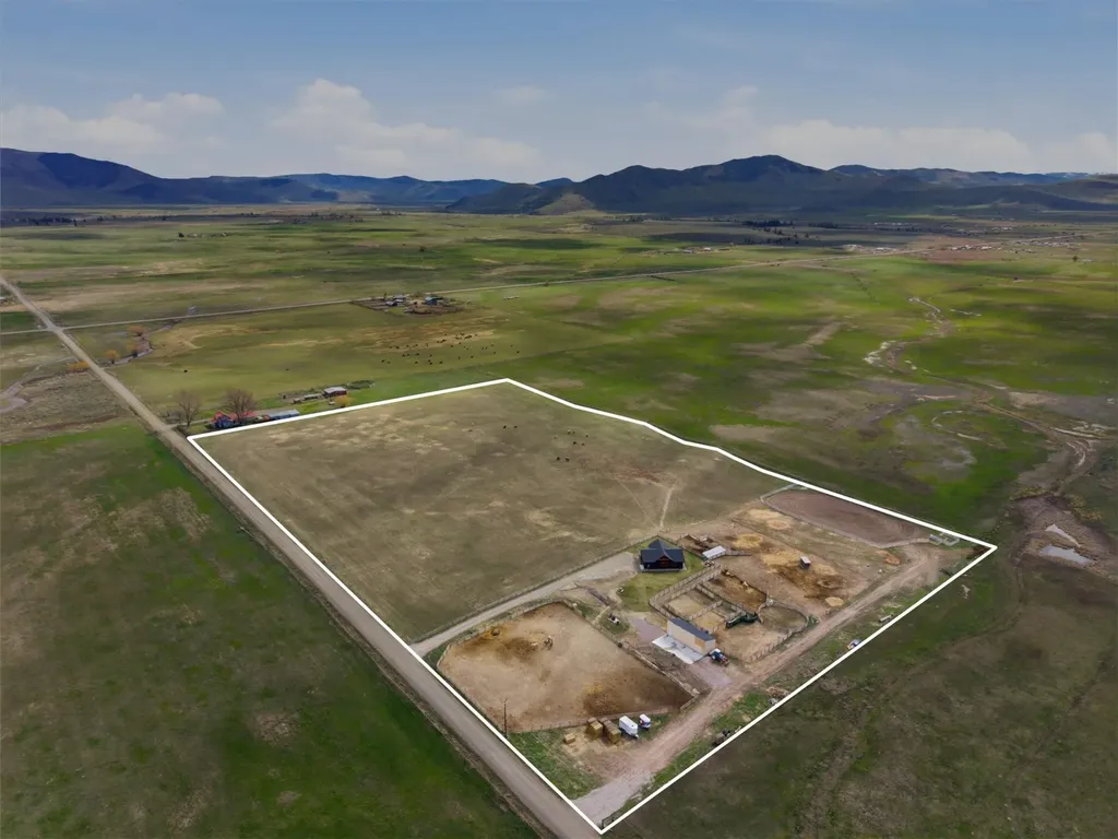37 Andrews Road Hot Springs MT 59845