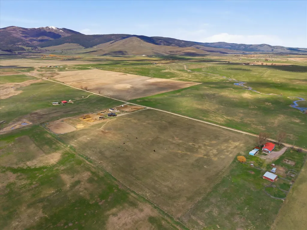 37 Andrews Road Hot Springs MT 59845