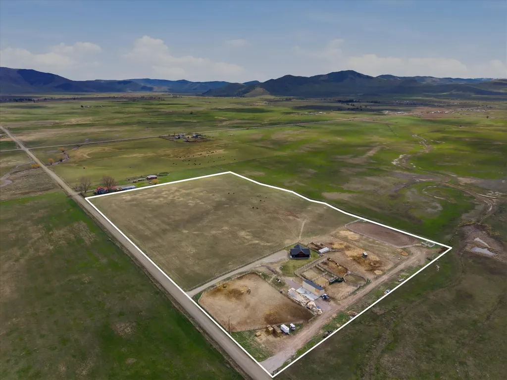 37 Andrews Road Hot Springs MT 59845