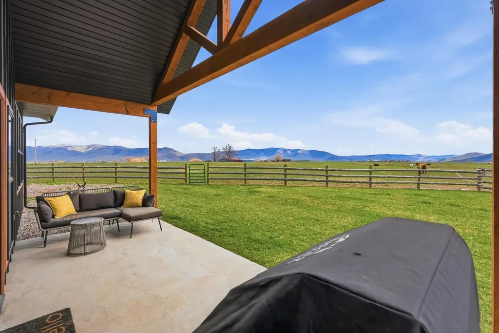 37 Andrews Road Hot Springs MT 59845