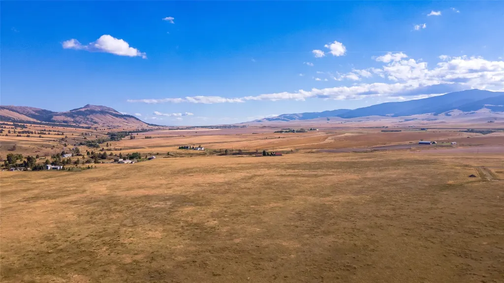 5812 Spokane Ranch Road East Helena MT 59635