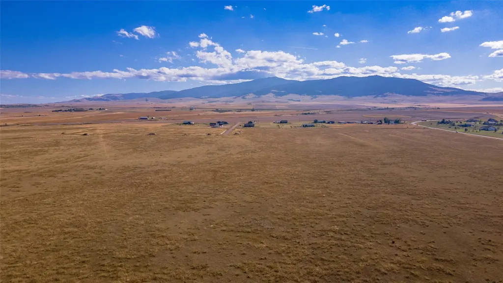 5812 Spokane Ranch Road East Helena MT 59635