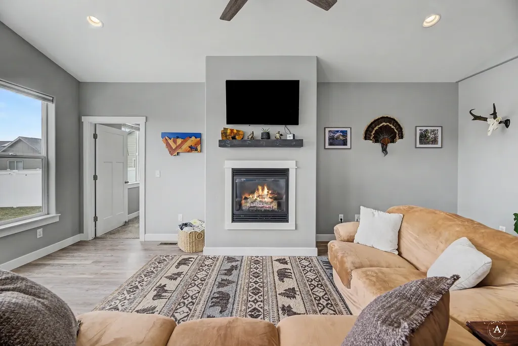 2824 Ashley Avenue East Helena MT 59635