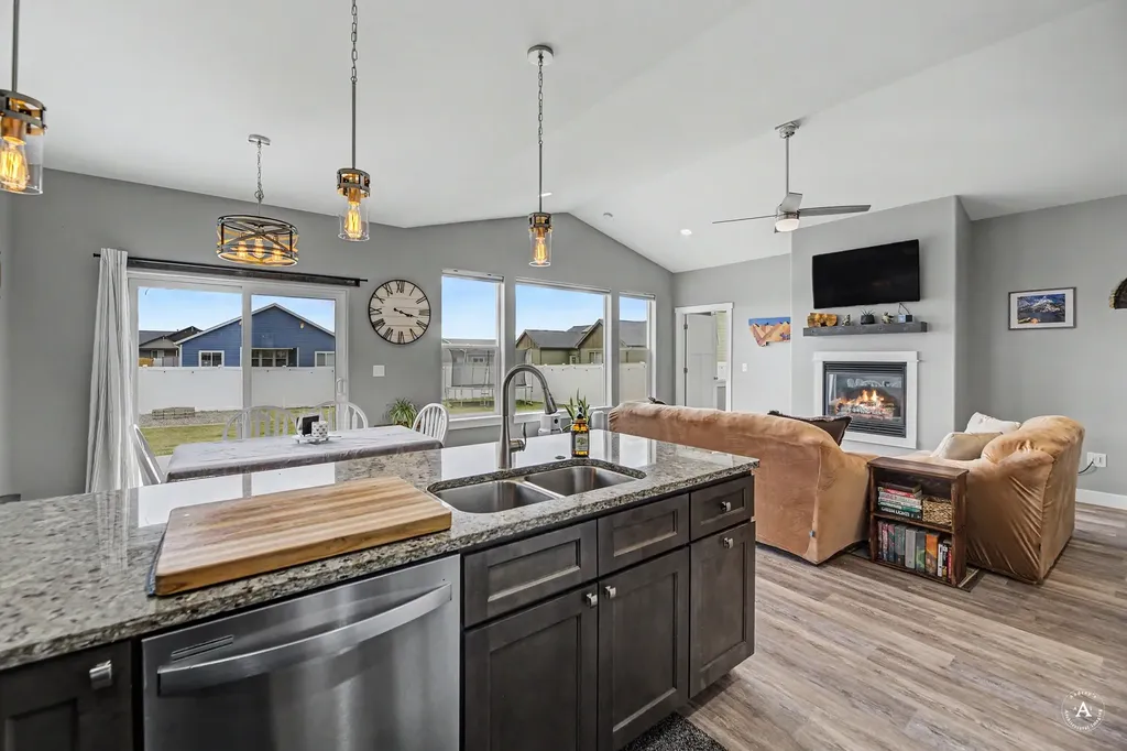 2824 Ashley Avenue East Helena MT 59635