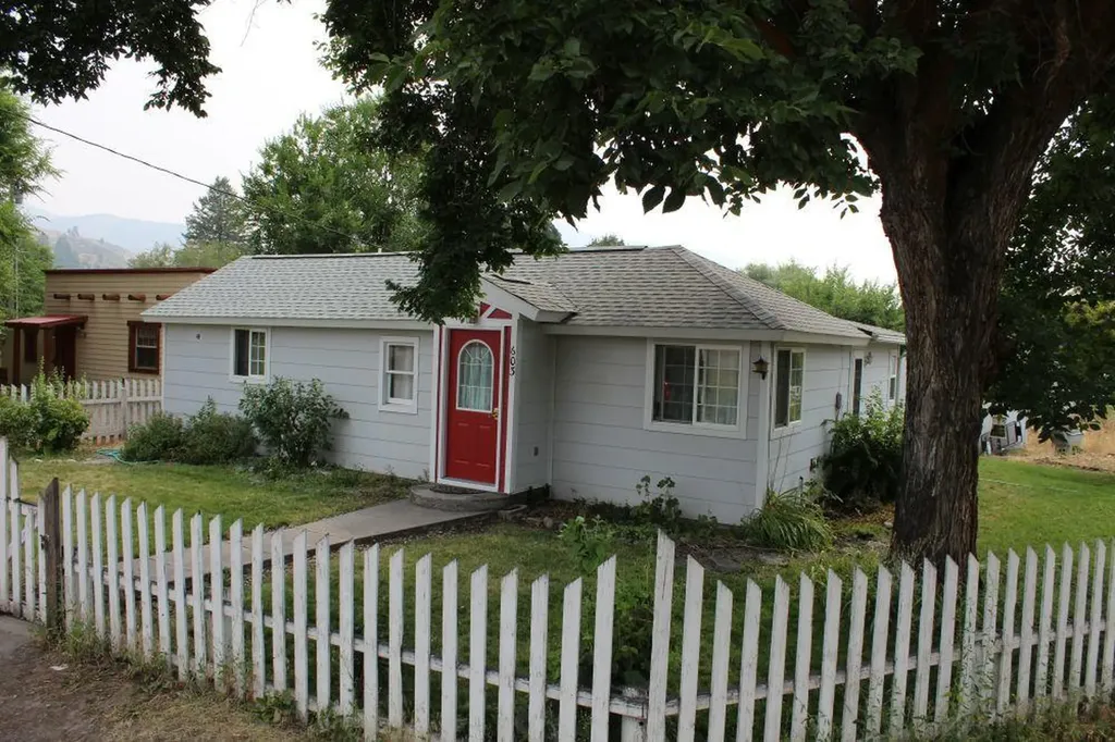 603 S Willis Street Plains MT 59859
