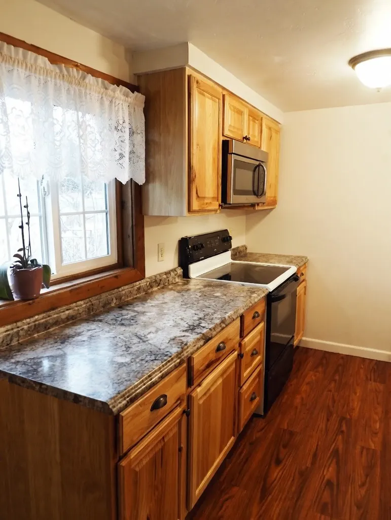 603 S Willis Street Plains MT 59859