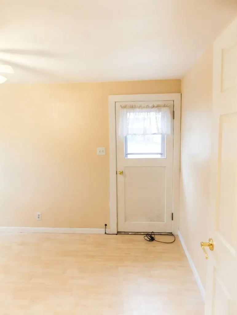 603 S Willis Street Plains MT 59859