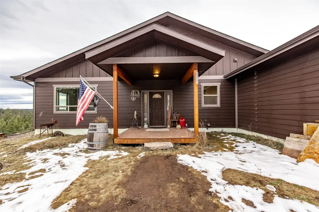 265 S Wakewood Drive Kalispell MT 59901