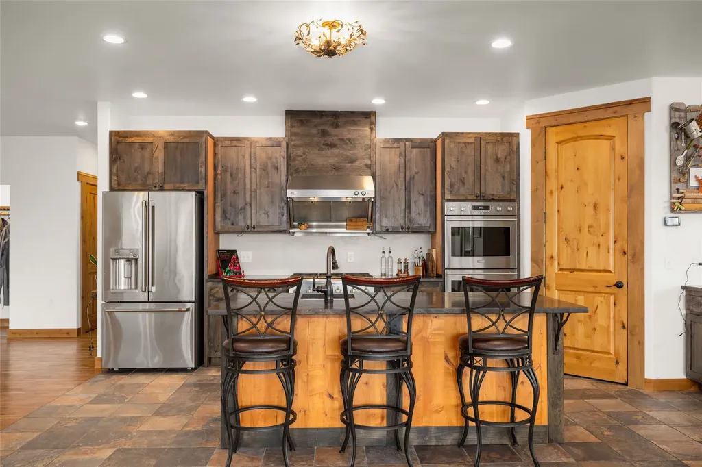 265 S Wakewood Drive Kalispell MT 59901