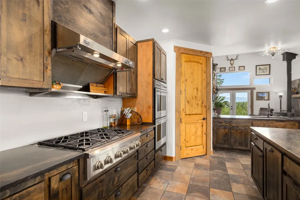 265 S Wakewood Drive Kalispell MT 59901