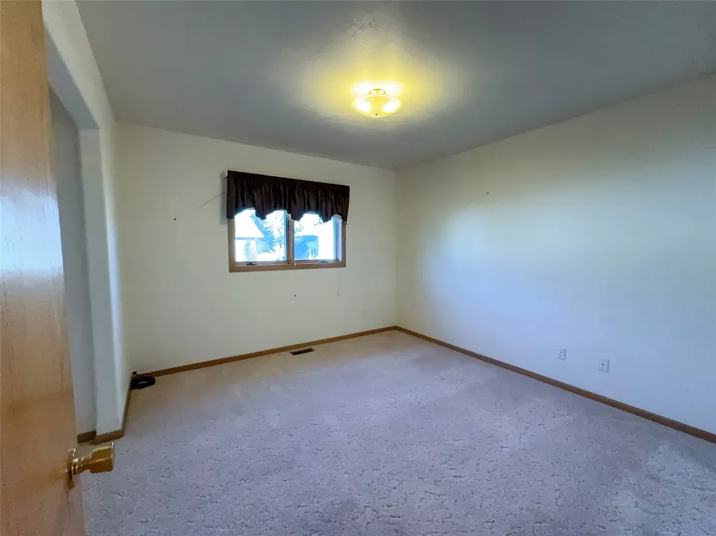 3204 Arbor Way Great Falls MT 59405