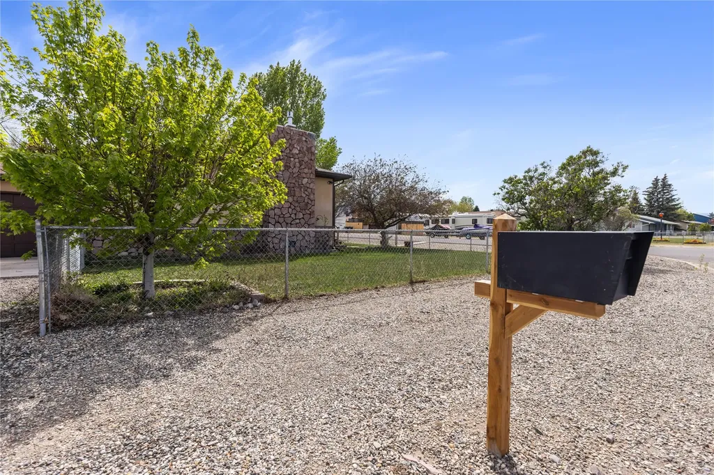 1339 Buffalo Road Helena MT 59602