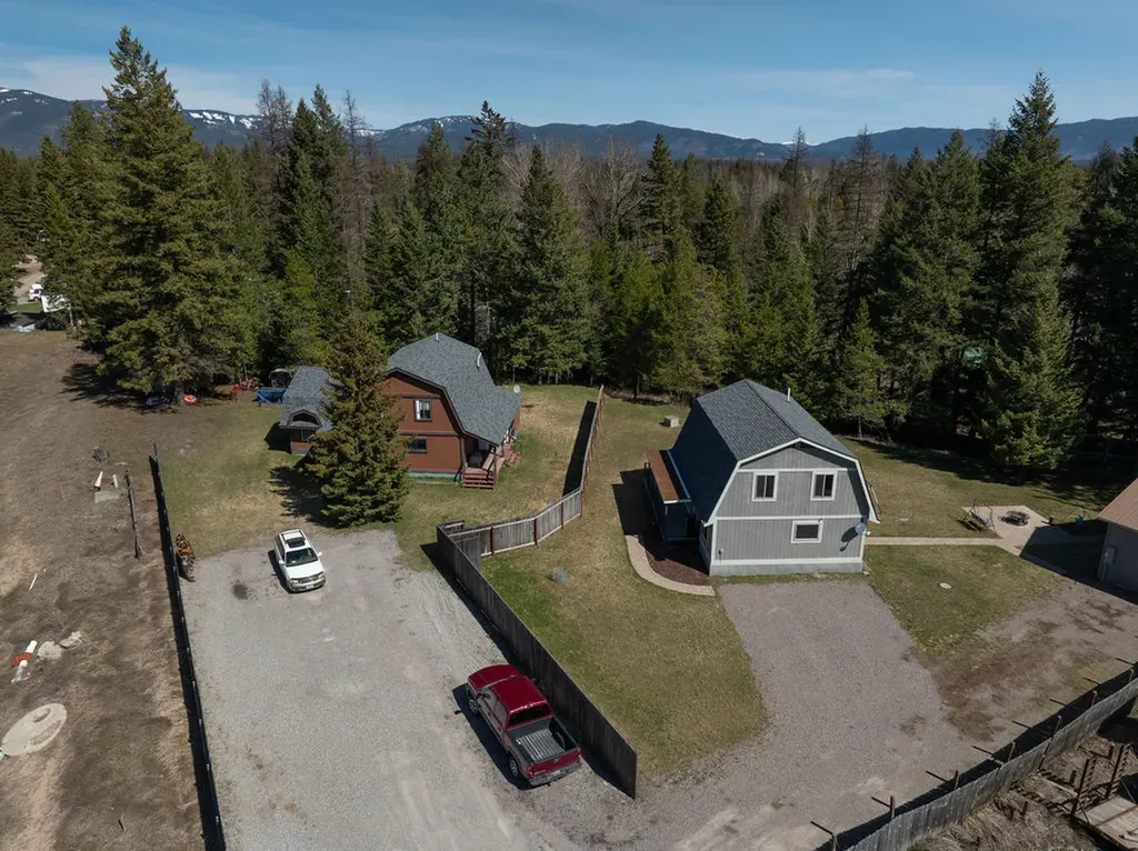 3819 Mt Hwy 40 W Columbia Falls MT 59912