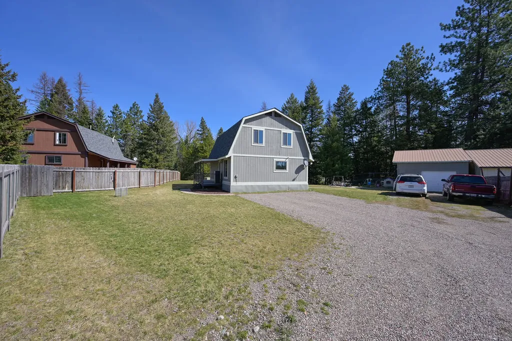 3819 Mt Hwy 40 W Columbia Falls MT 59912