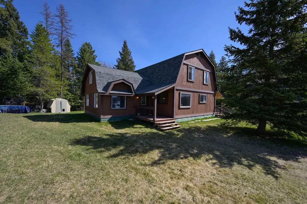 3819 Mt Hwy 40 W Columbia Falls MT 59912