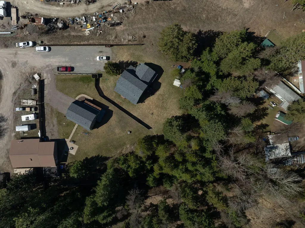 3819 Mt Hwy 40 W Columbia Falls MT 59912